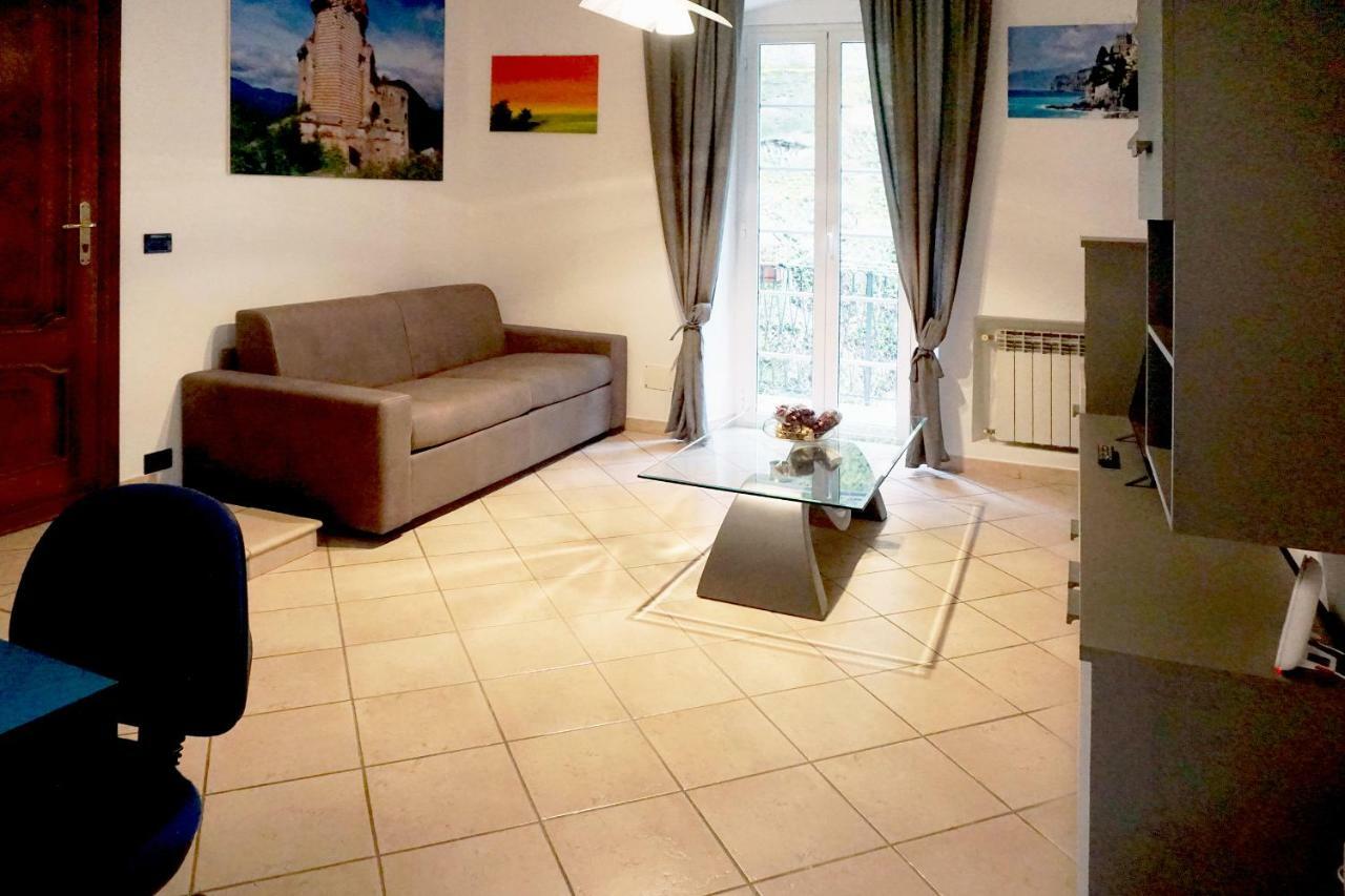 Ferienwohnung Finalborgo Location Finale Ligure Exterior foto