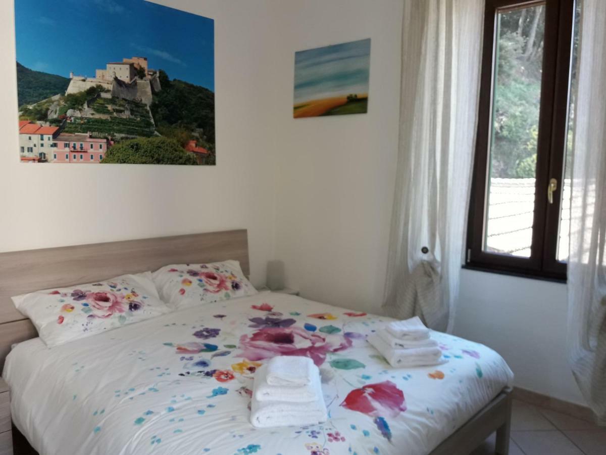 Ferienwohnung Finalborgo Location Finale Ligure Exterior foto