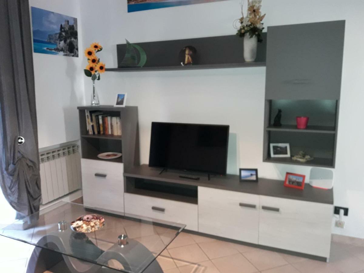 Ferienwohnung Finalborgo Location Finale Ligure Exterior foto