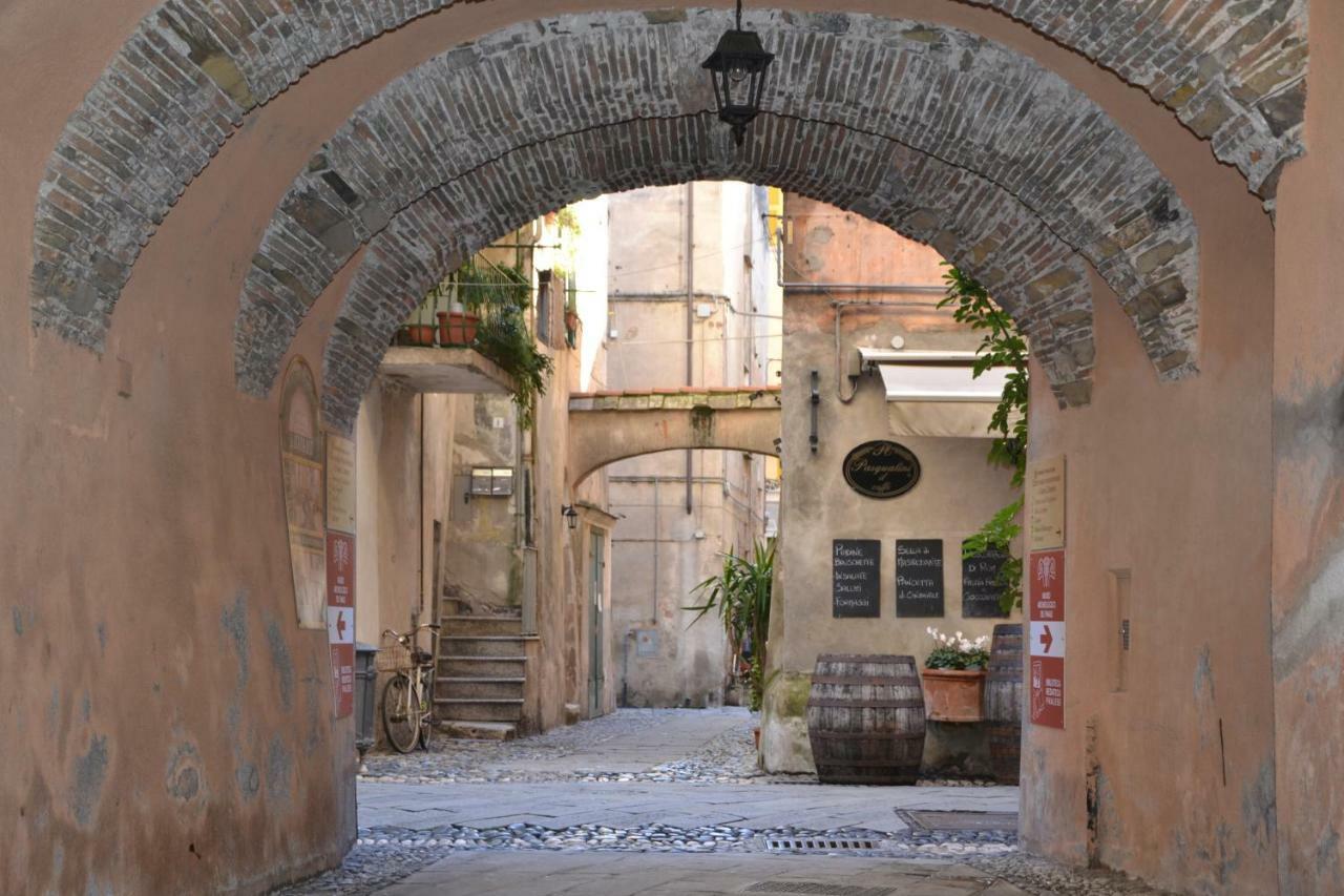 Ferienwohnung Finalborgo Location Finale Ligure Exterior foto
