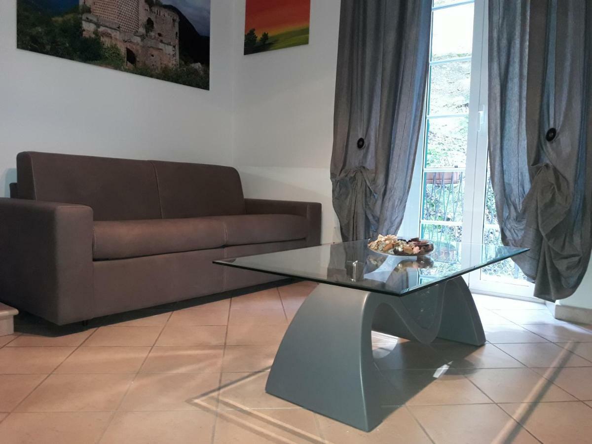 Ferienwohnung Finalborgo Location Finale Ligure Exterior foto